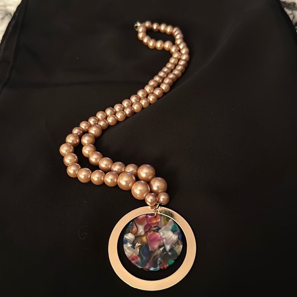 Necklace with pendant